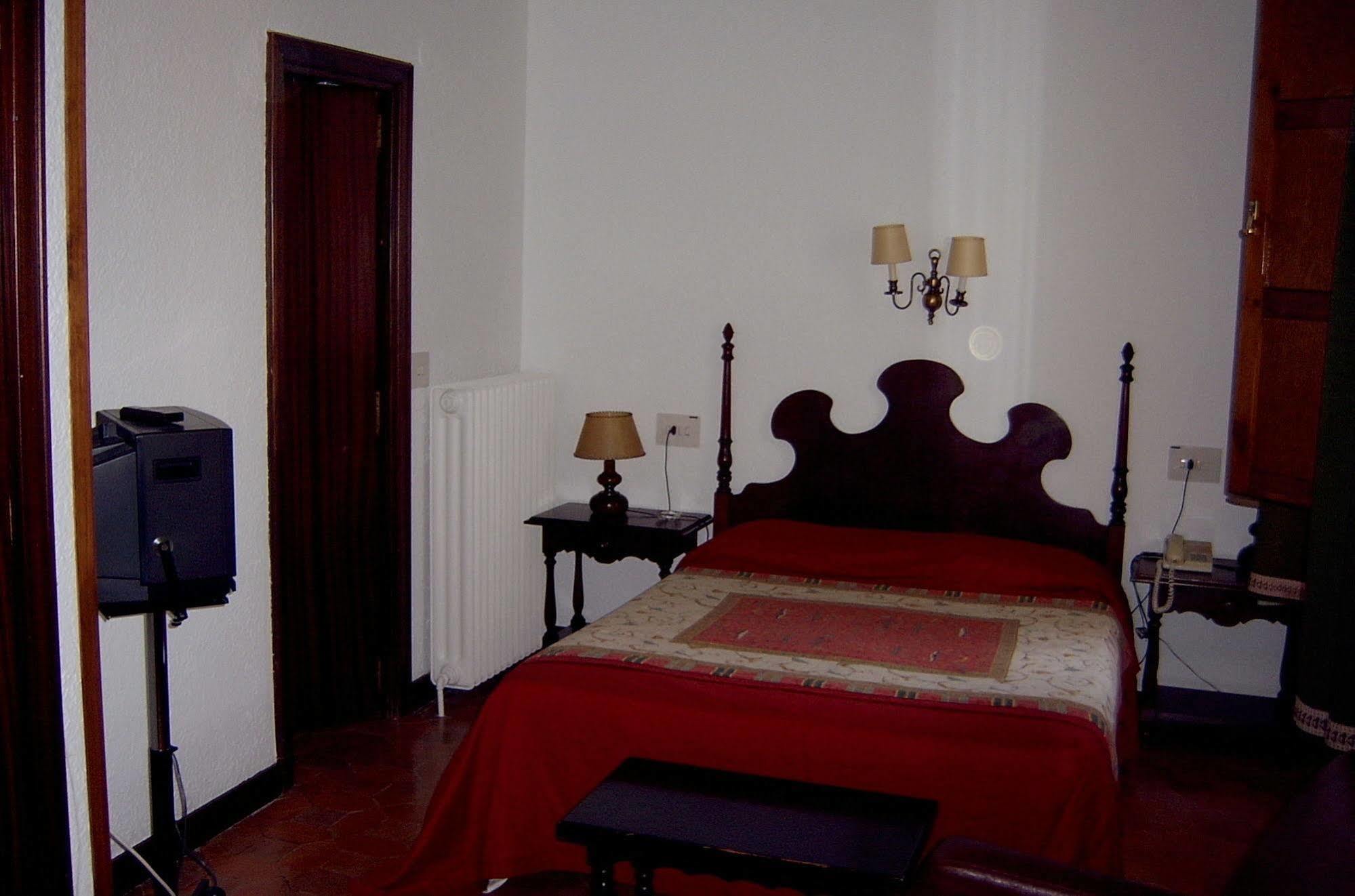 Conde Aznar Hotel